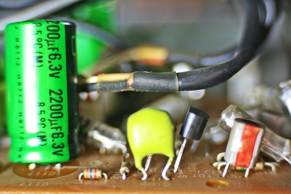 Composants électroniques